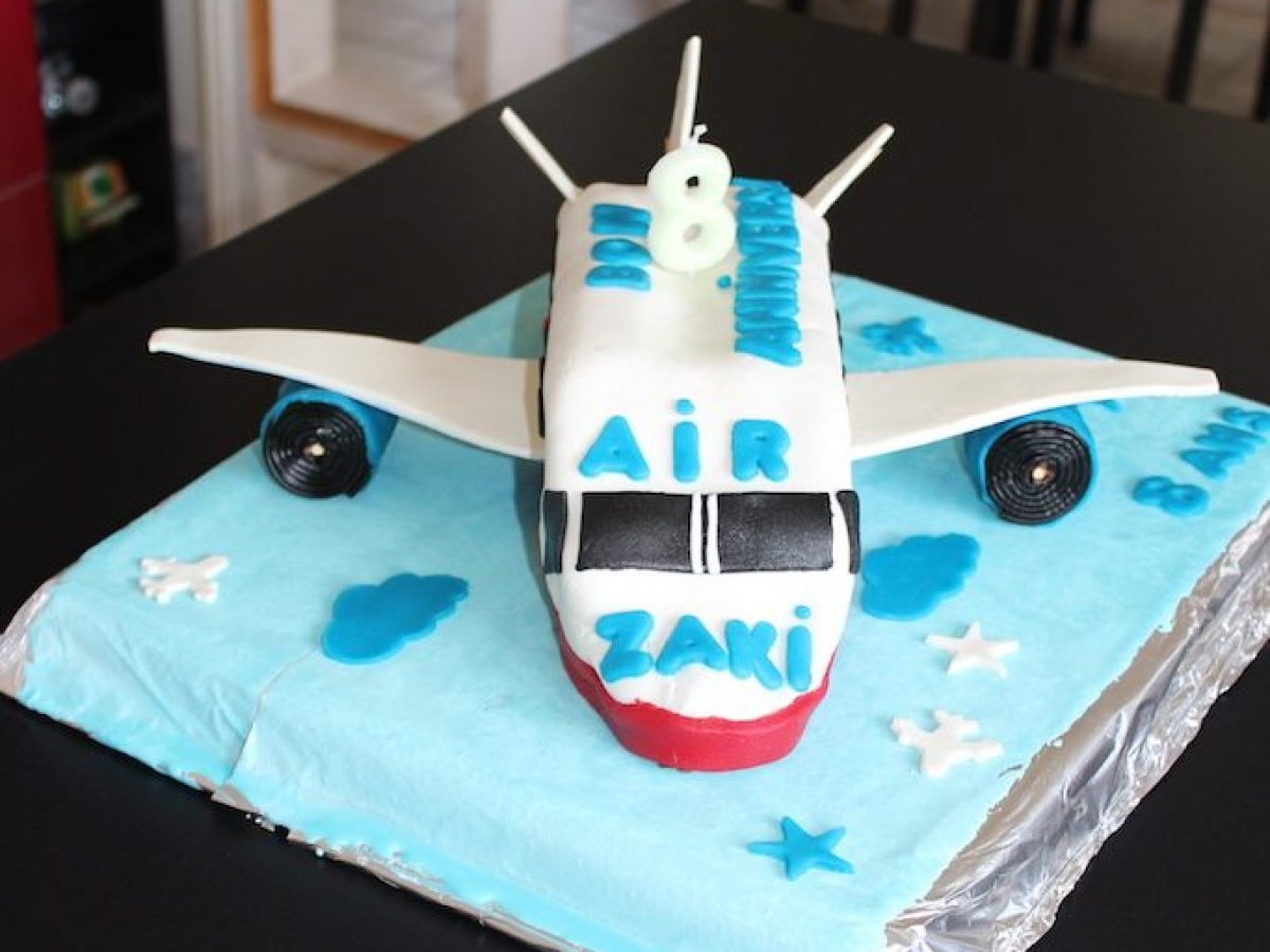 Gateau Avion Recettes De Delphine Dans Ma Cuisine Rouge Il Y A